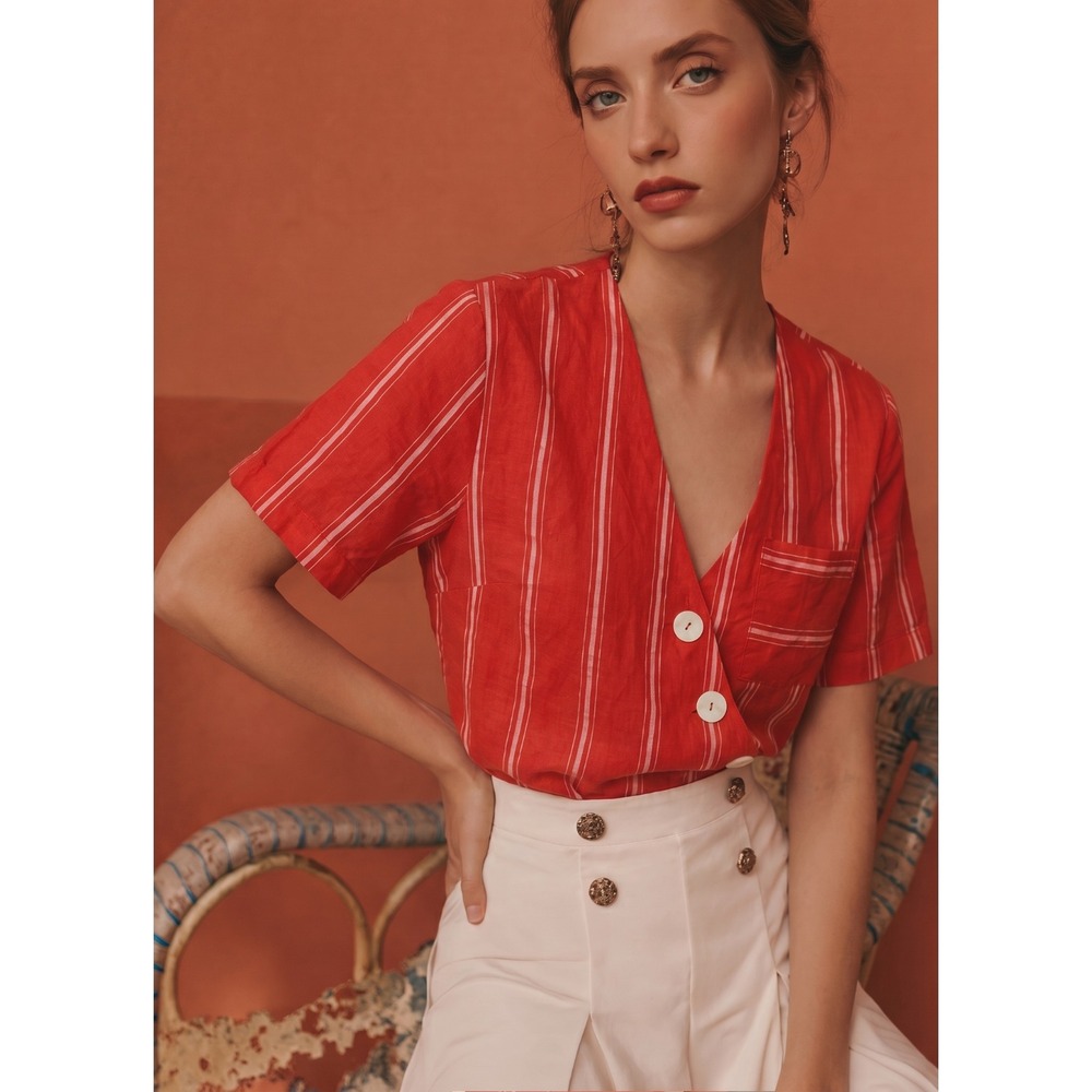 Kut from the Kloth Women's M Red White Stripe Cupro Blouse Asym Button Top